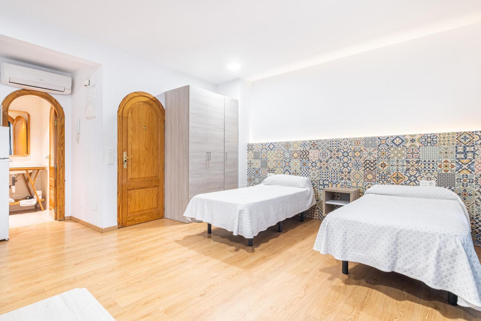 Apartamentos El Castell Benidorm Old-Town Dış mekan fotoğraf