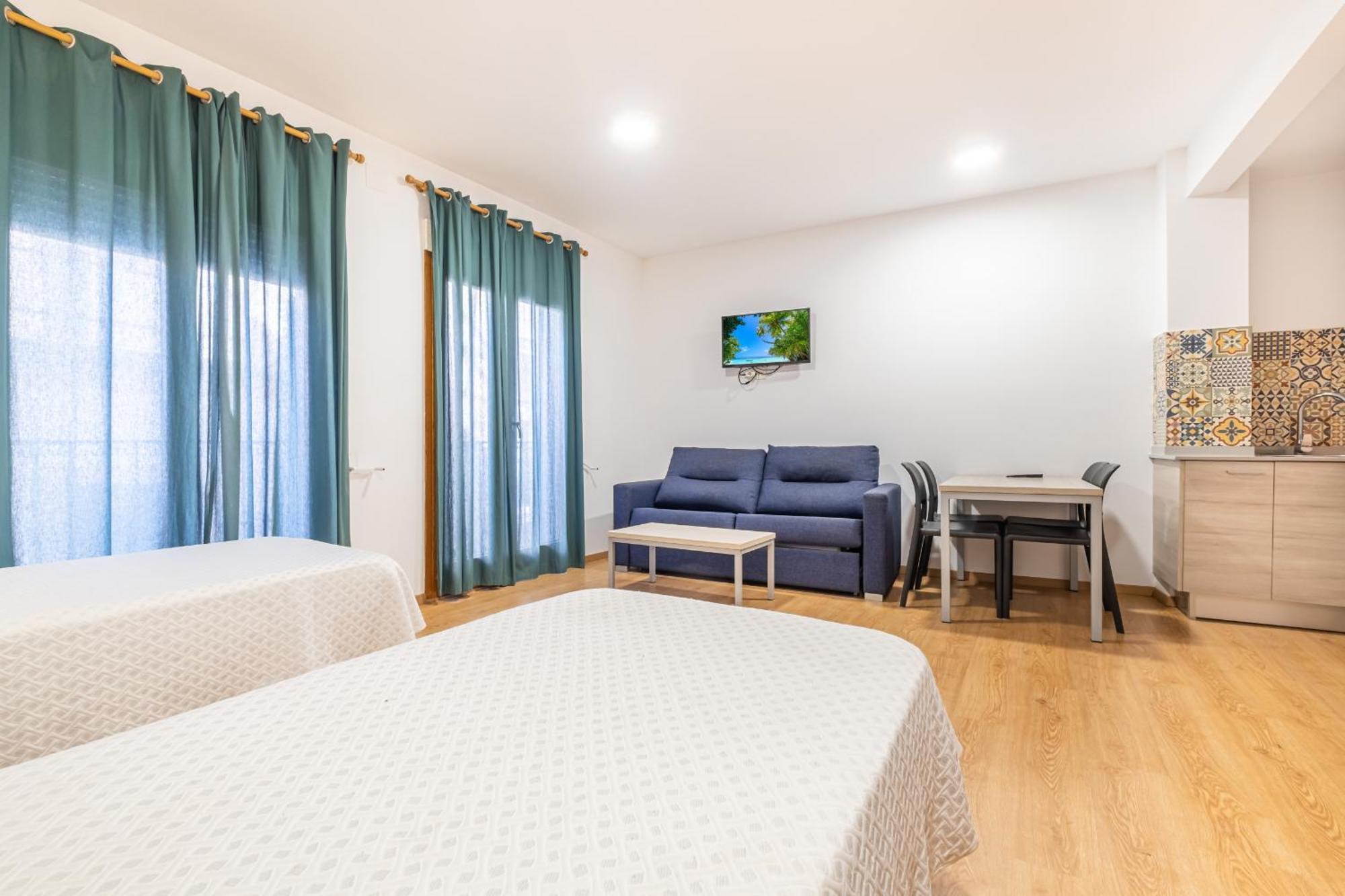 Apartamentos El Castell Benidorm Old-Town Dış mekan fotoğraf