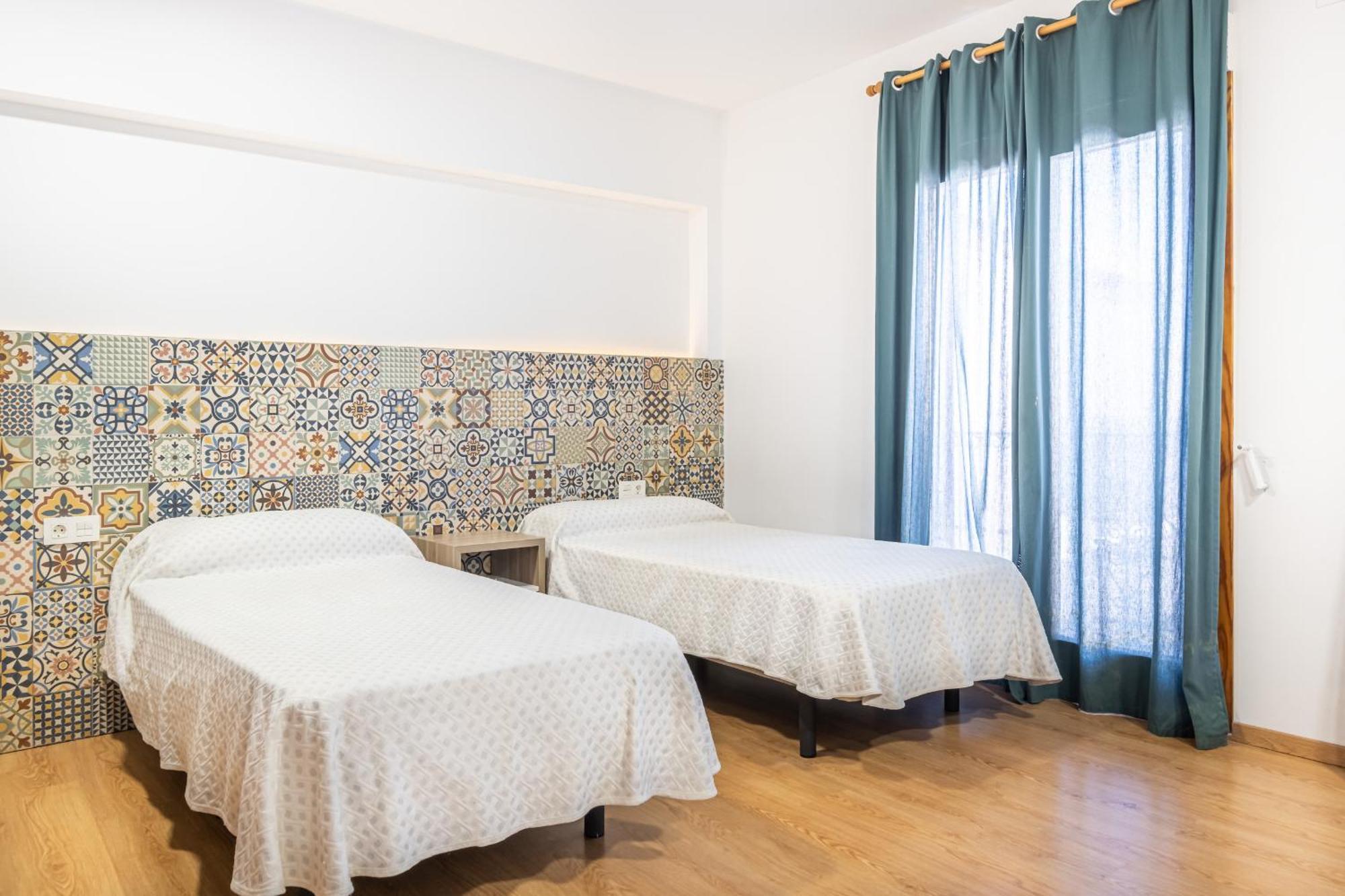 Apartamentos El Castell Benidorm Old-Town Dış mekan fotoğraf