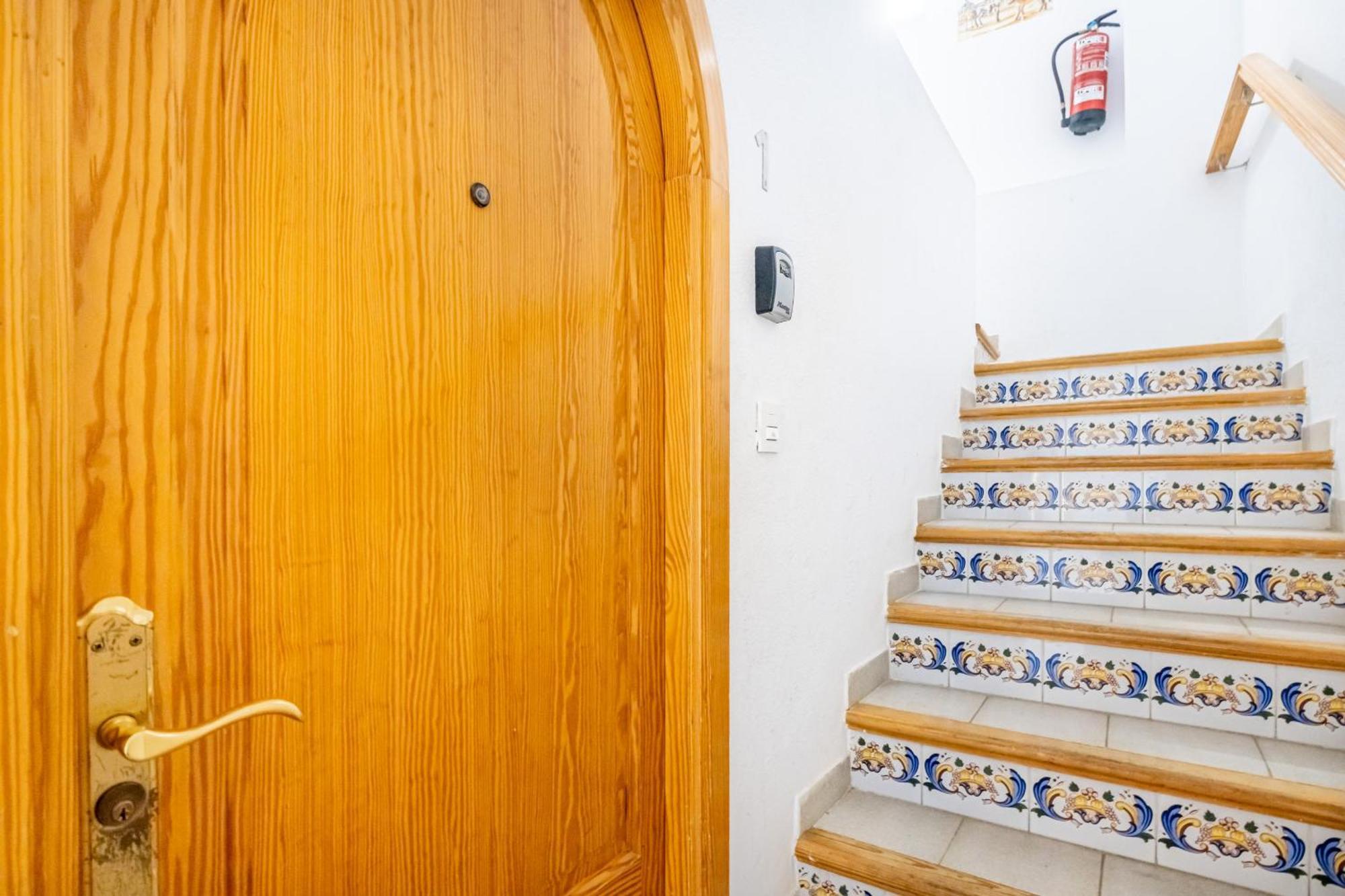 Apartamentos El Castell Benidorm Old-Town Dış mekan fotoğraf